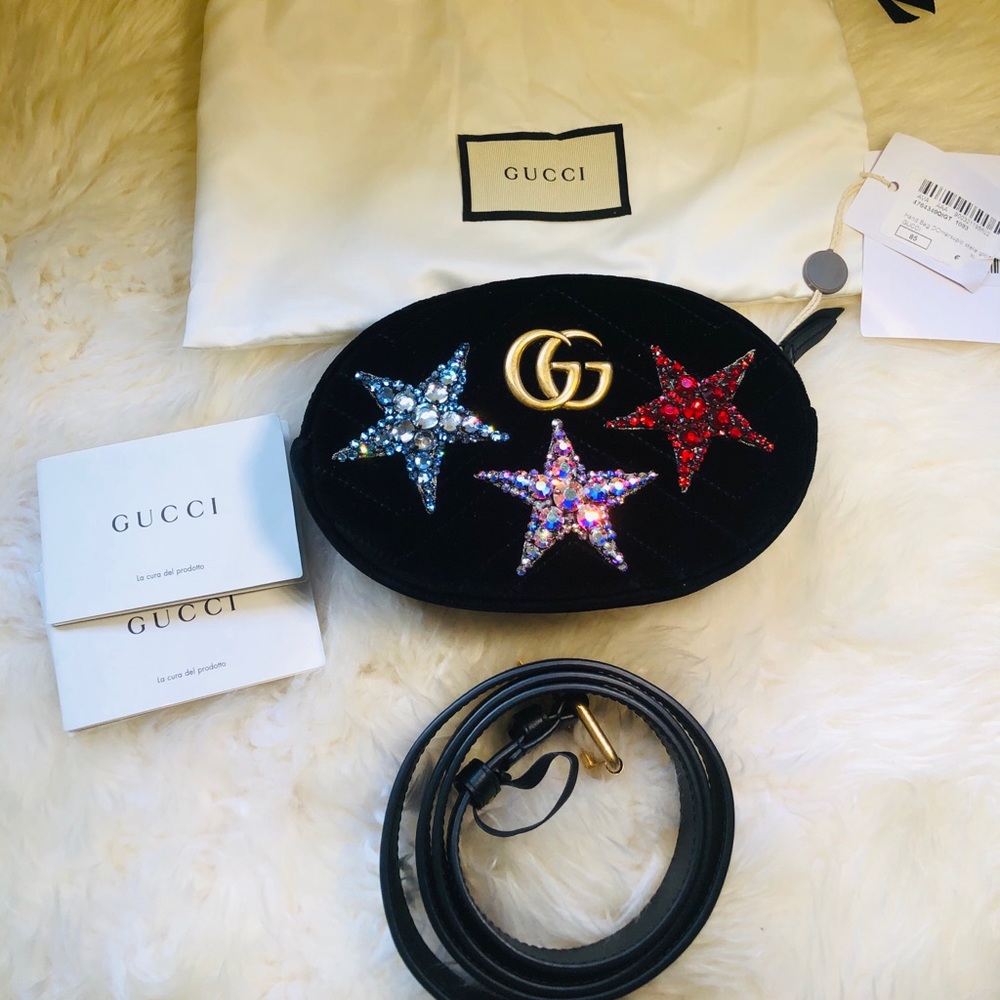 New $1890 authentic Gucci belt bag